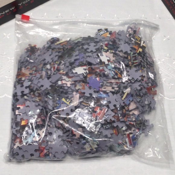 Times Square, New York 750 Piece Panoramic Puzzle Over 3 ‘ Wide - Picture 7 of 7